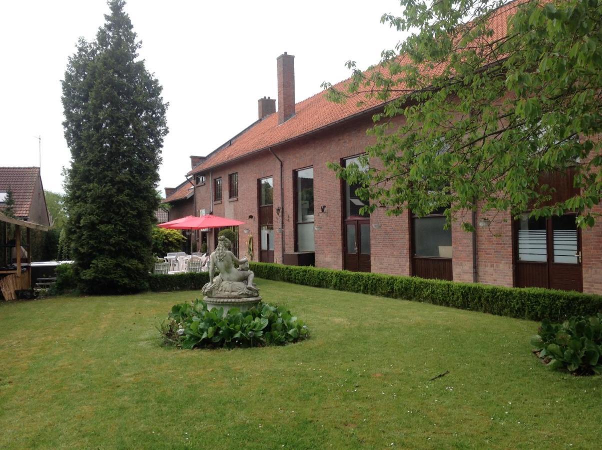de boerenbuiten Eede Buitenkant foto